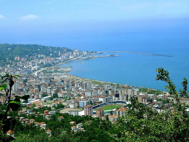 Rize sahili ve Karadeniz'in kuşbakışı görünümü